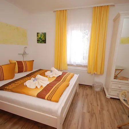 Landpension Bielatal - 3* Raum